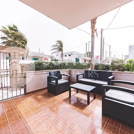 Poesia Flat - Roca *