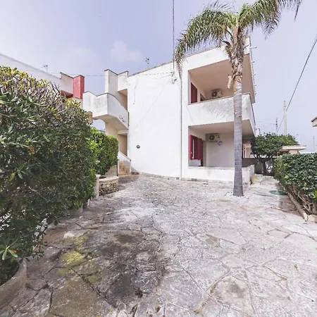 Poesia Flat - Roca *